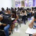 APP-Sindicato entrega denúncias sobre militarização e privatização de escolas a Boulos e cobra ação do Governo Federal