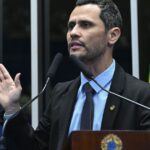 Saeb 2025: Brasil recupera nível pré-pandemia, mas ainda tem gargalos