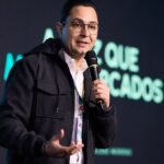 Na era da IA, inclusão digital deve ser crítica, defende educadora